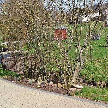 Quiet Apartment Along A Stream In Halenfeld Sellerich Exterior photo