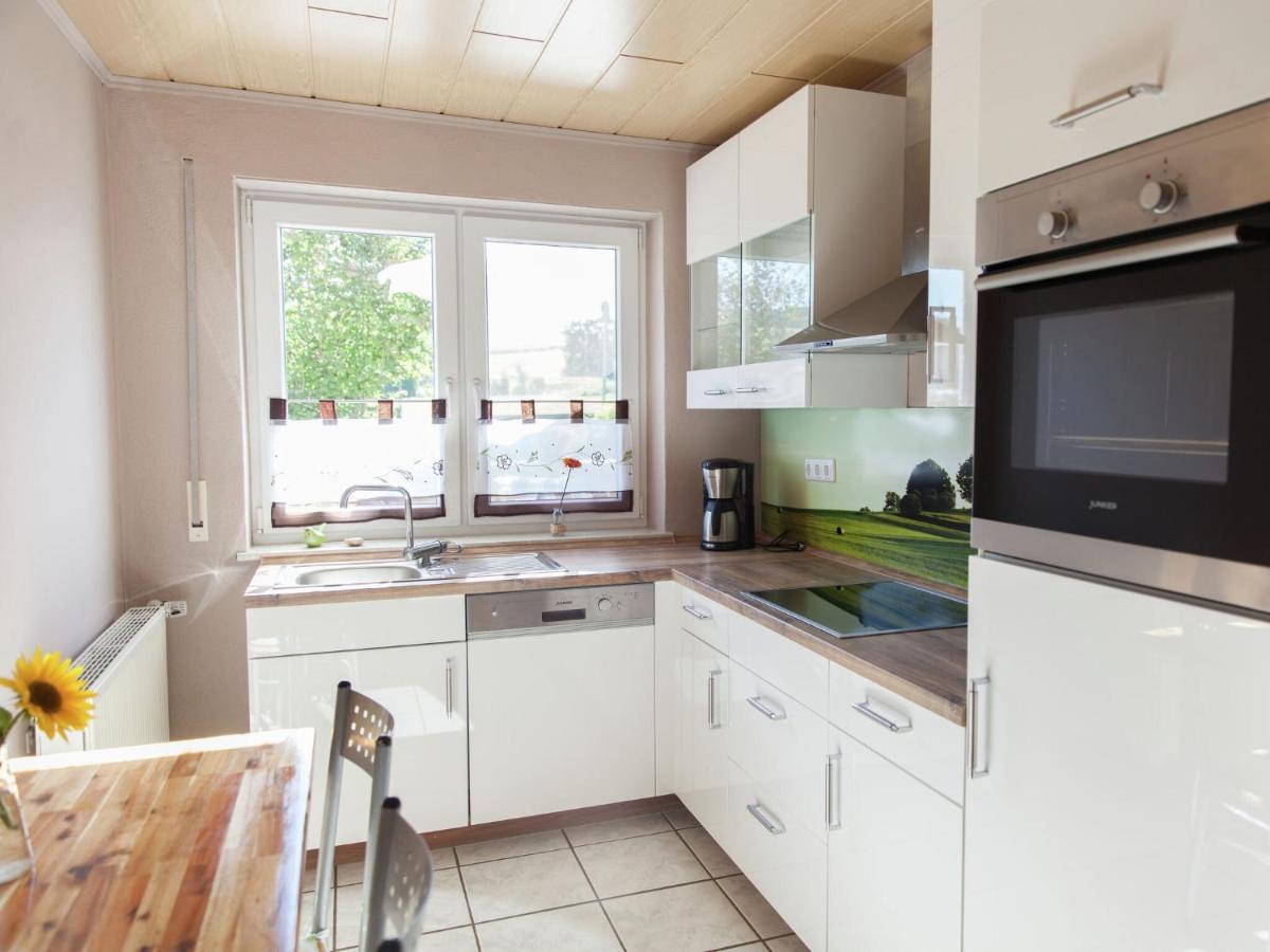Quiet Apartment Along A Stream In Halenfeld Sellerich Exterior photo