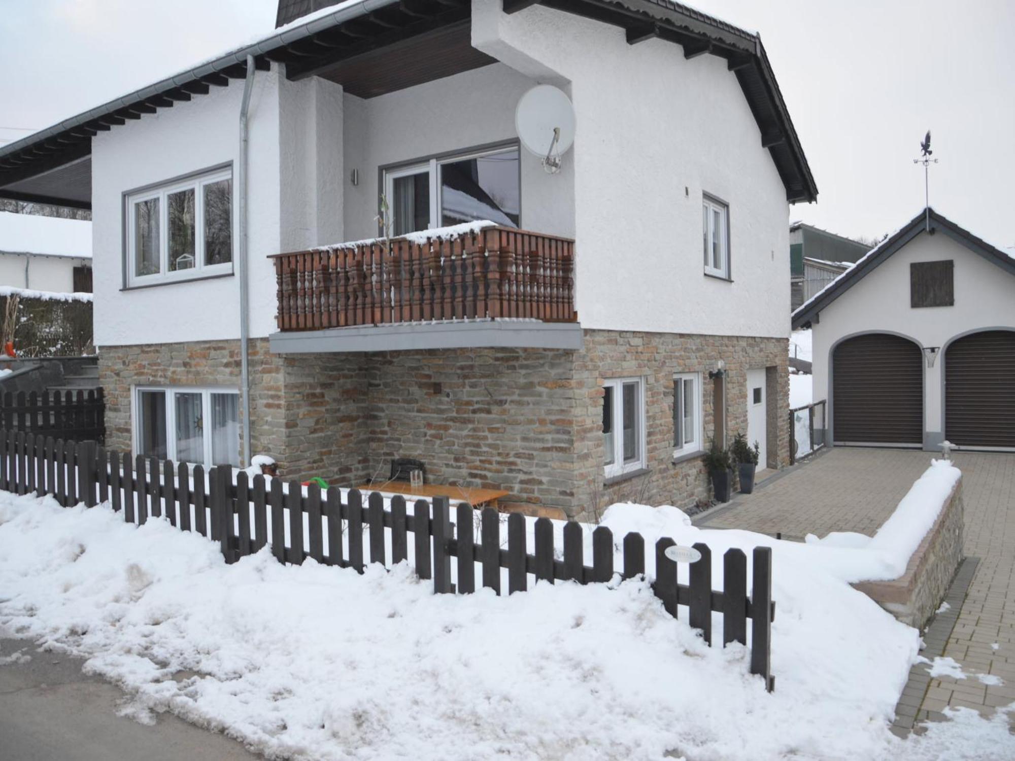 Quiet Apartment Along A Stream In Halenfeld Sellerich Exterior photo